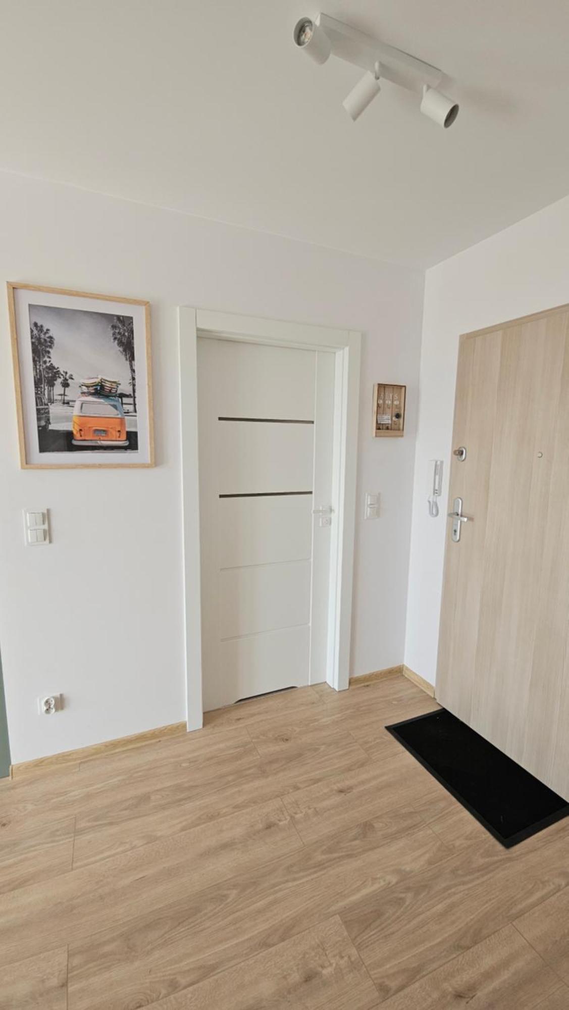 Harmonia Z Darmowym Parkingiem W Garazu Apartment